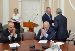 Председатель правления Благотворительного фонда «Сияние» Жиганша Туктаров вручил Благодарственные письма депутатам Законодательного Собрания Пензенской области 